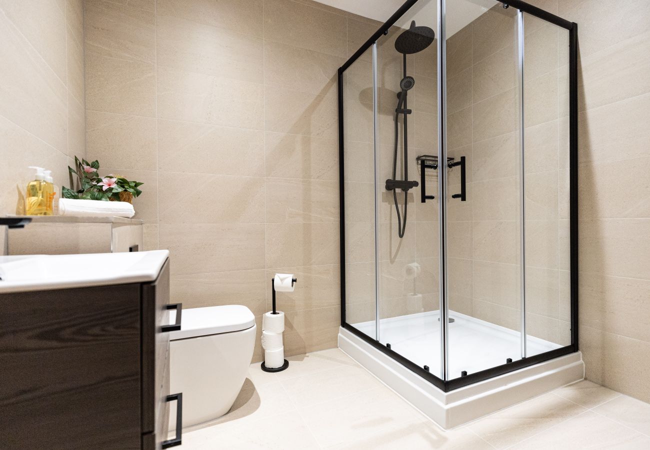 Image showing self catering apartment modern bathroom with underfloor heating at Rock Mill