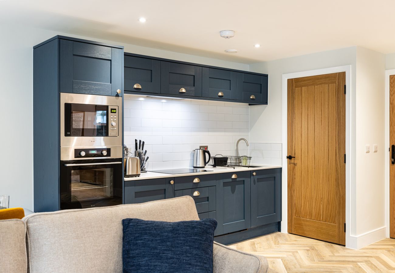 Image showing the fully equipped kitchen inside Rock Mill Apartment 22