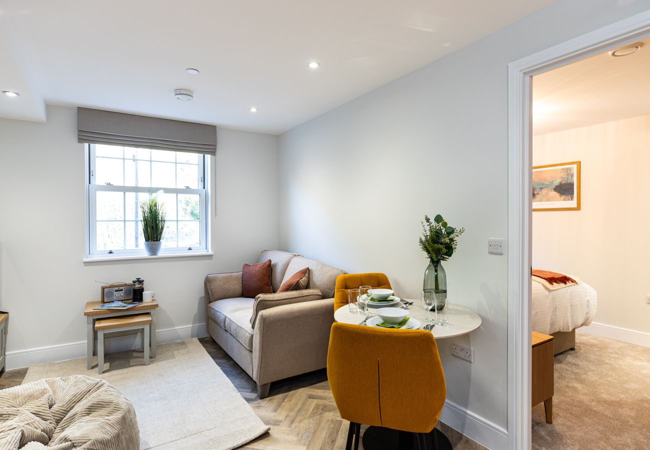 Image showing the dining and soft seating inside Rock Mill Apartment 21