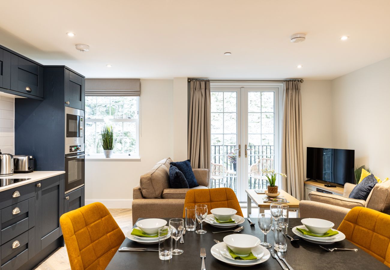 Image showing the dining area for 4 guests inside Apartment 12 at Rock Mill