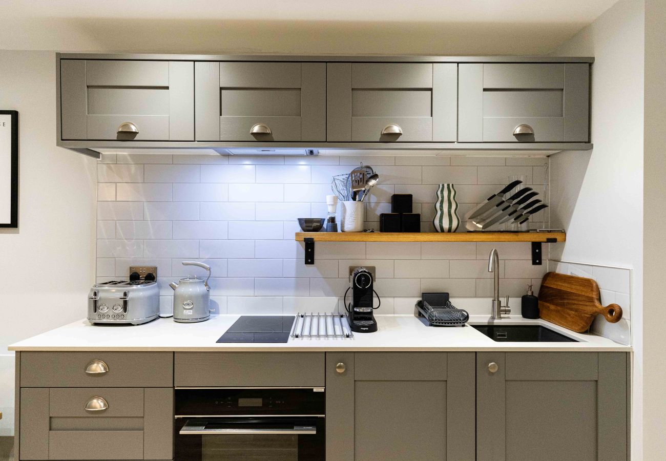 Image of the well equipped kitchen inside rock mill luxury holiday apartment 32