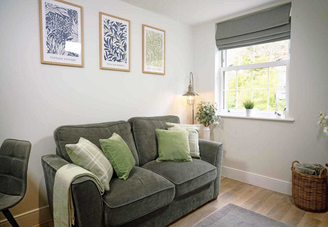 Image showing the relaxed seating area inside Rock Mill Apartment 36