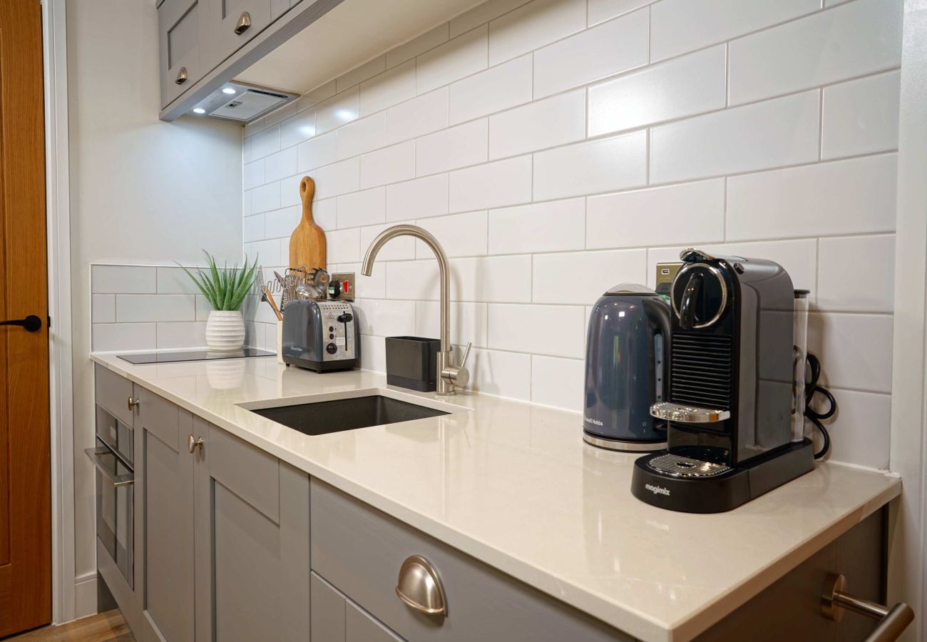 Image of the modern, well-equipped kitchen inside Rock mill holiday apartment 36